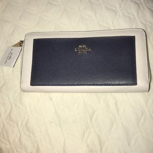 Navy blue/white wallet COACH